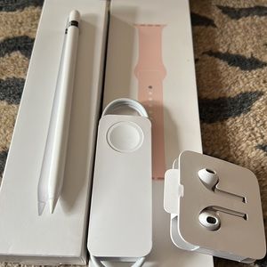 Apple Accessories Bundle